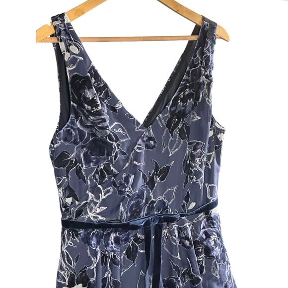 Marchesa Notte Ruffle Tiered Velvet Cocktail Dress Navy silver accents Size 8 - Picture 8 of 11